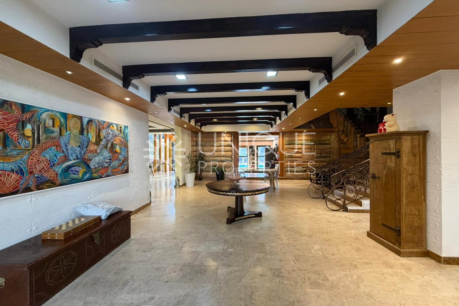 Luxury 5 Bed Villa | Private Pool | Umm Suqeim