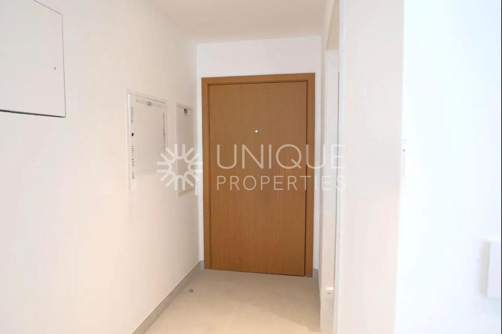 Sea View | Brand New| Vacant | Spacious