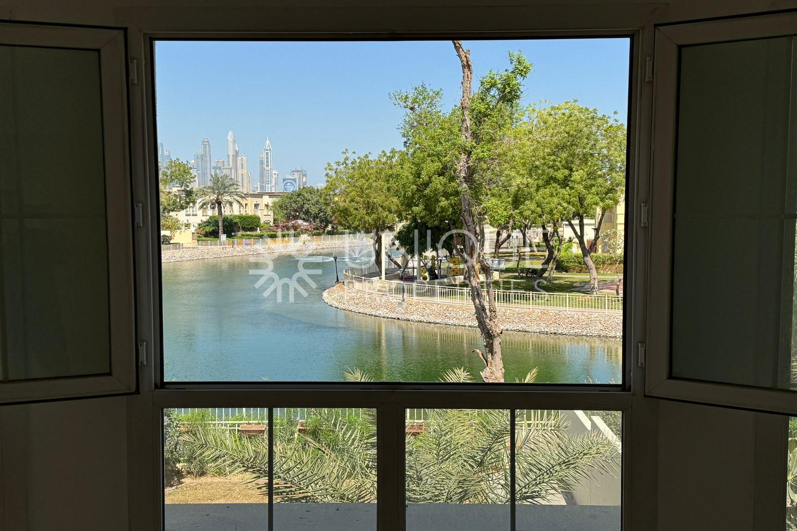 Lake View | Upgraded | Perfect Location