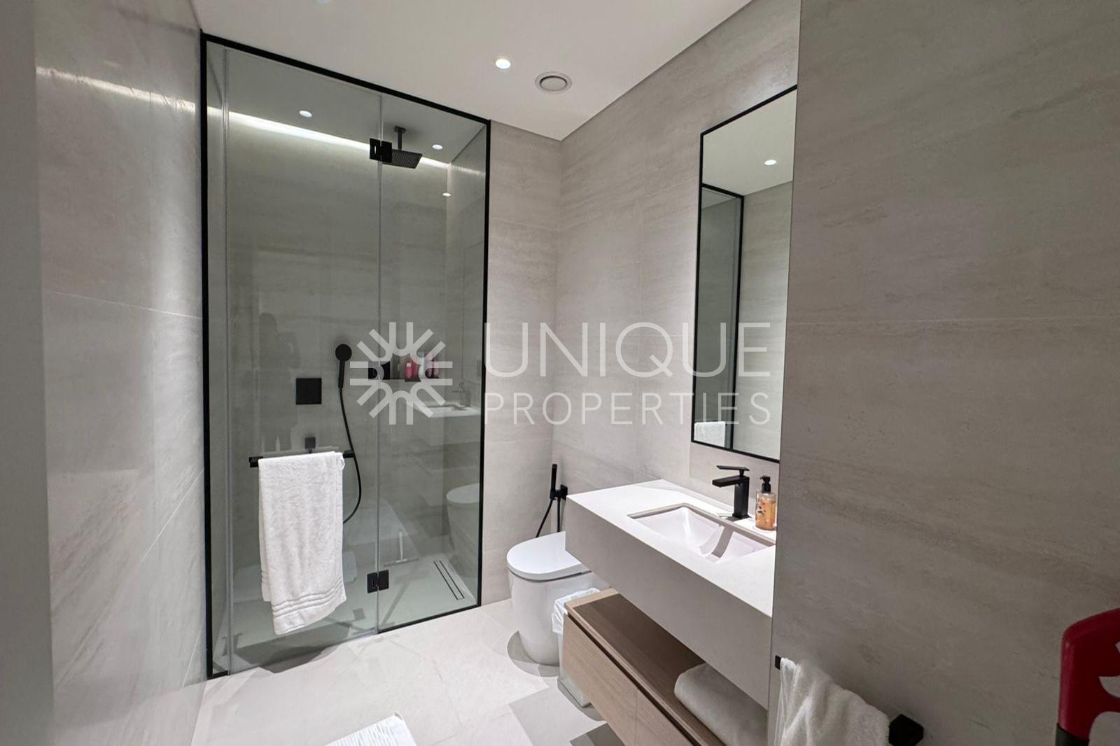 Luxury | Furnished Studio | Creek & Community View